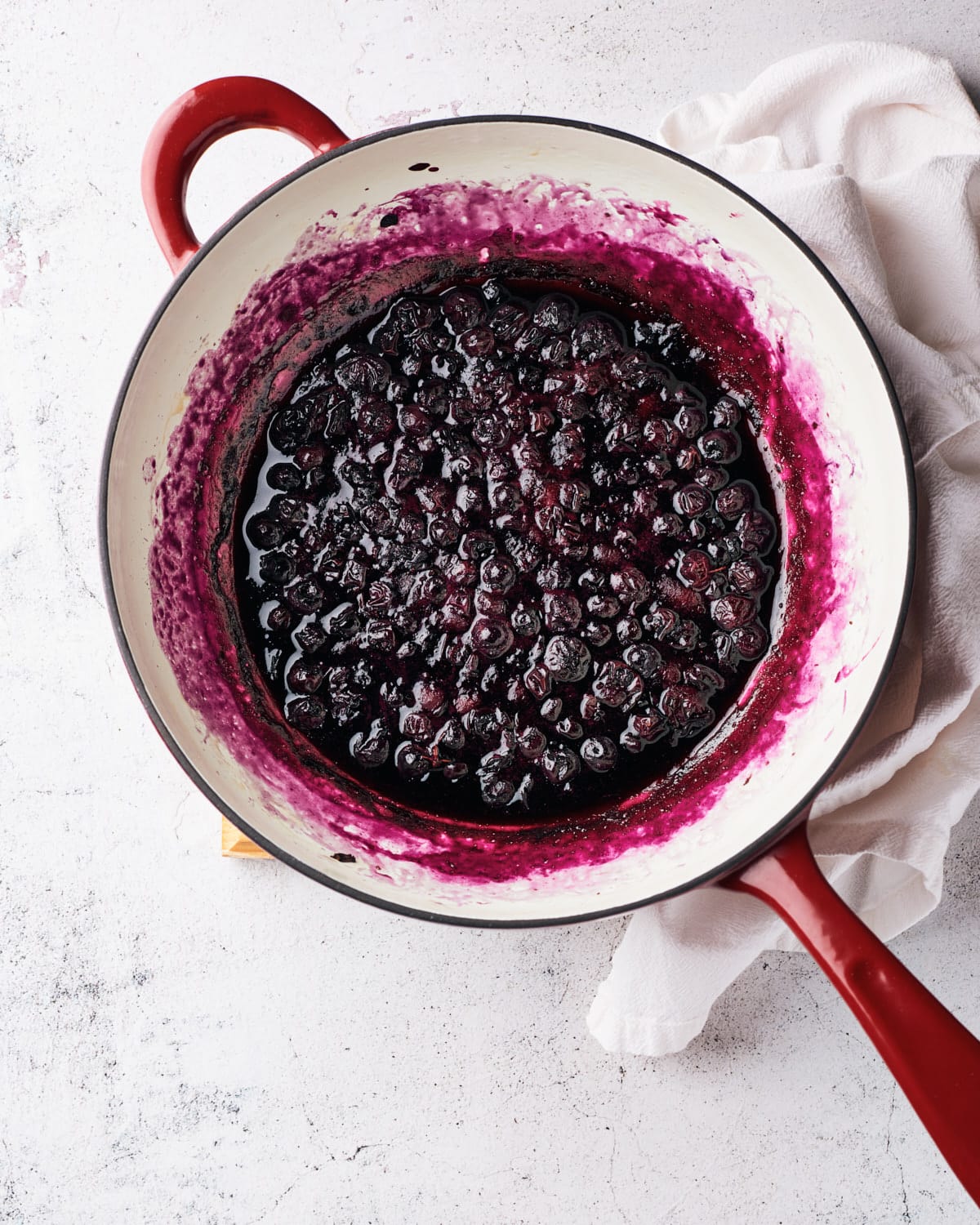 blueberries in saucepan